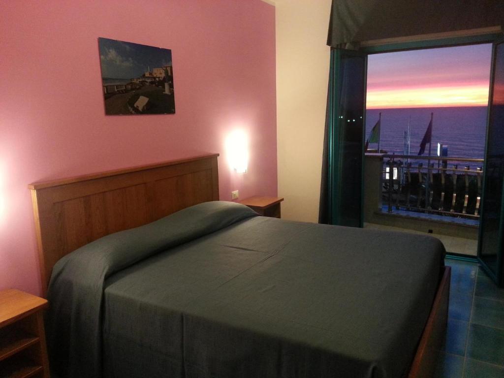 Serpa Hotel Anzio Room photo